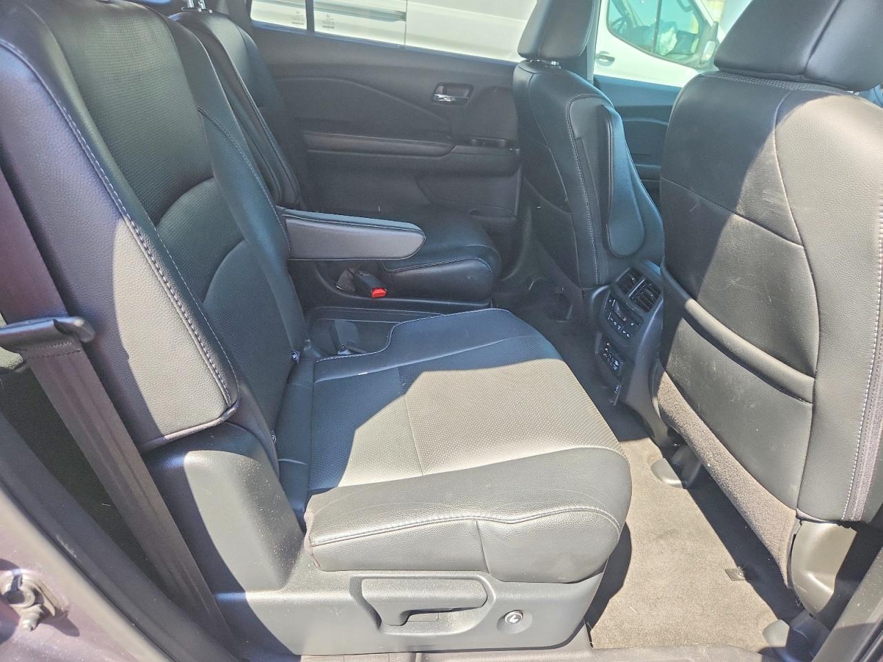2018 Honda Pilot Elite - zdjęcie 11