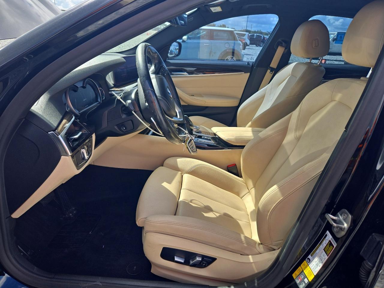 2019 BMW 530E - zdjęcie 7