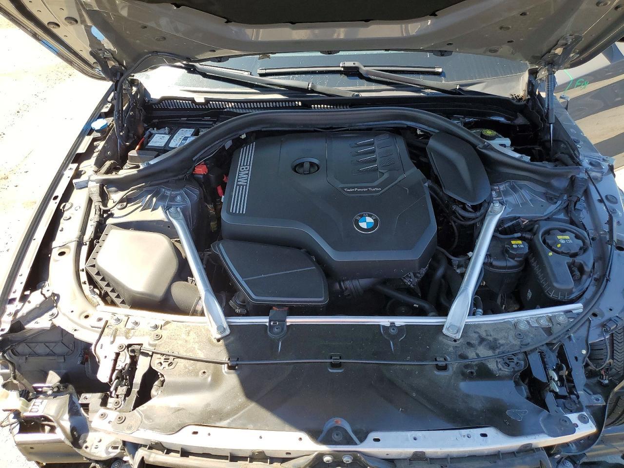 2022 BMW Seria 5 530i - zdjęcie 11