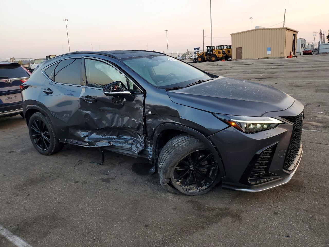 2022 Lexus Nx 350 - zdjęcie 4