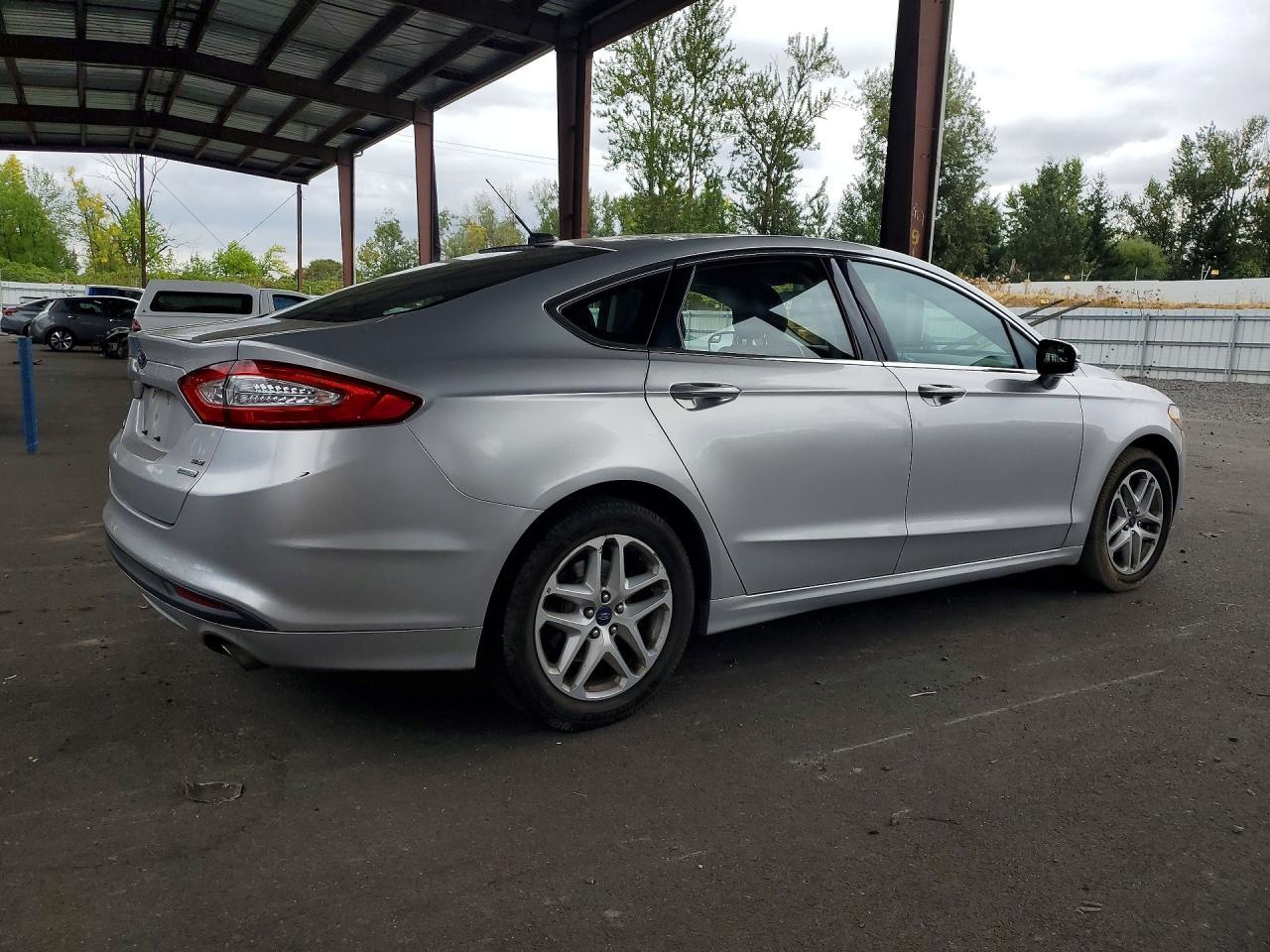 2015 Ford Fusion Se - zdjęcie 3