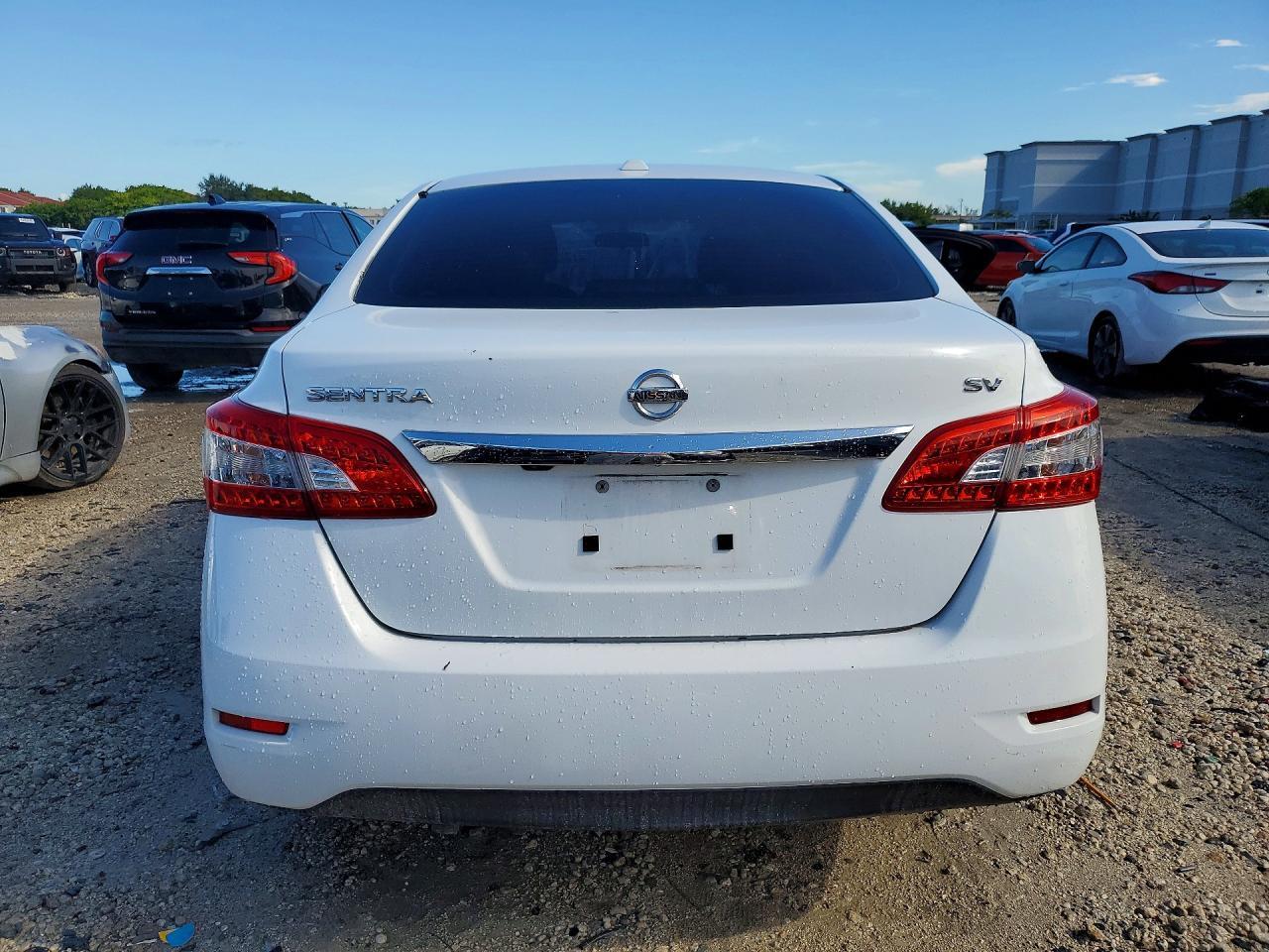2015 Nissan Sentra Sv - zdjęcie 6
