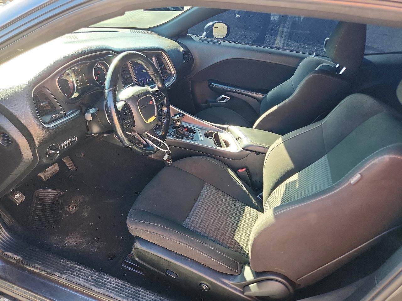 2020 Dodge Challenger R/T - zdjęcie 7