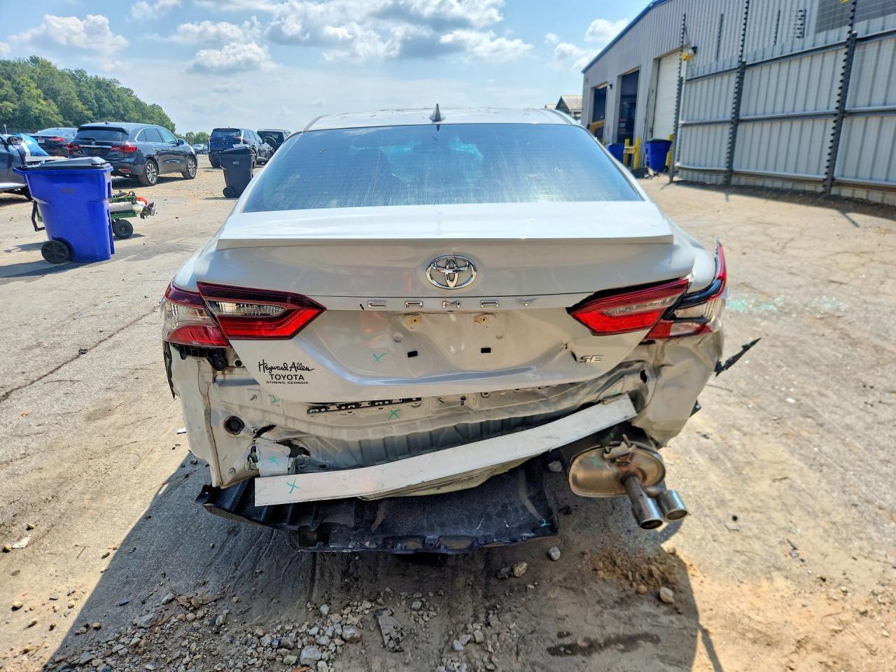 2023 Toyota Camry Se - zdjęcie 6