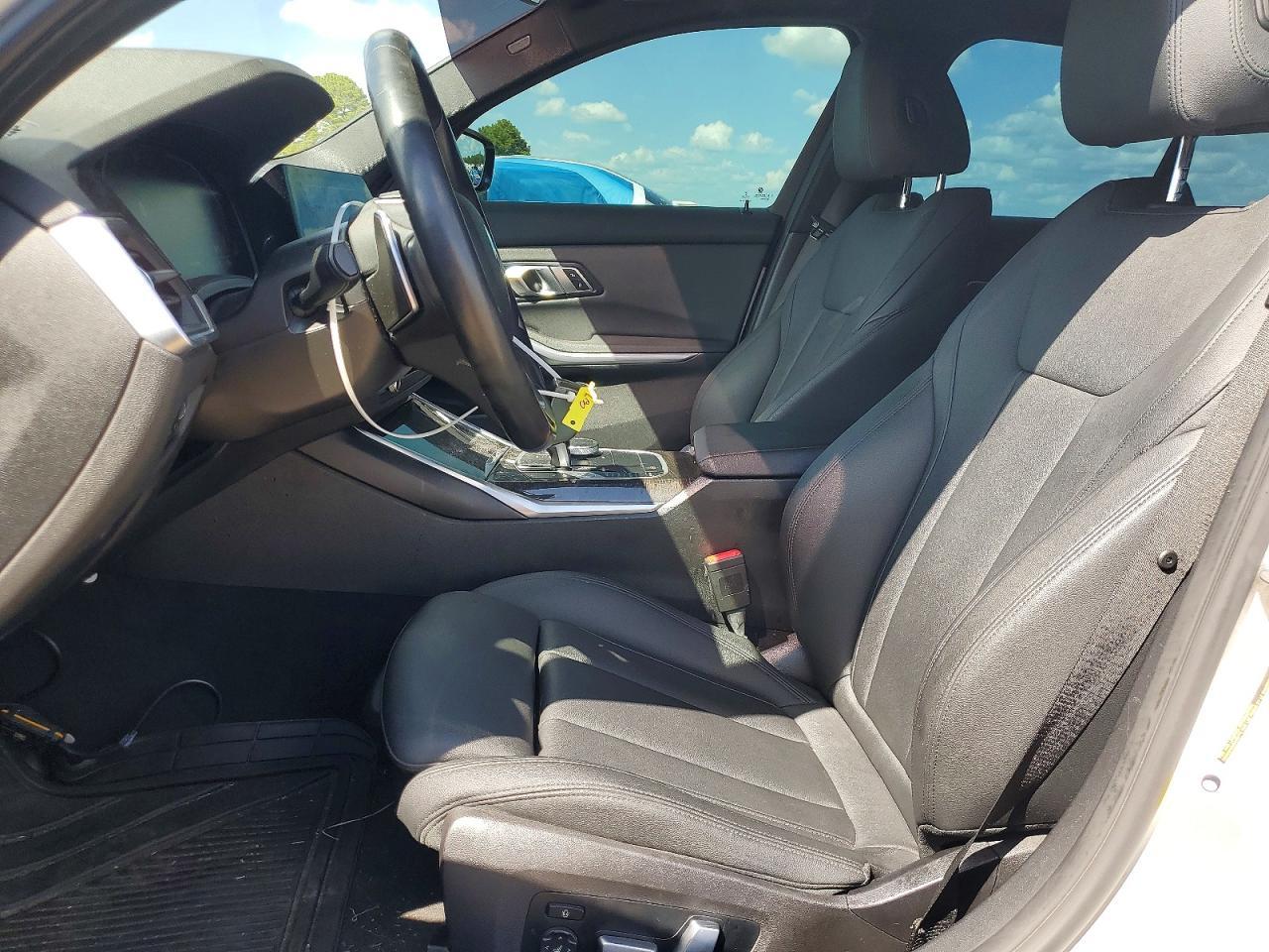 2020 BMW 330I - zdjęcie 7