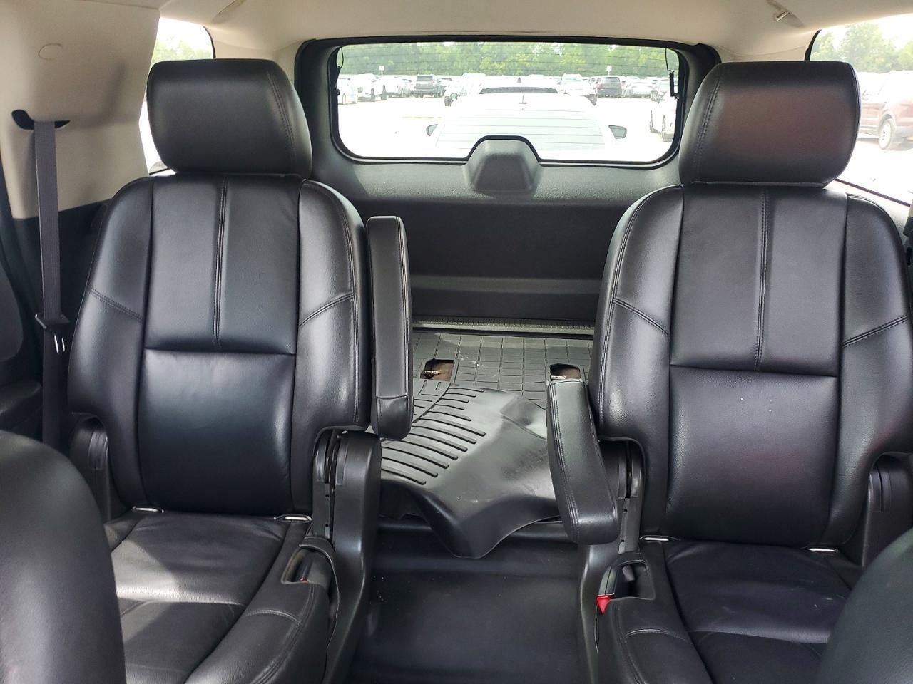 2013 Chevrolet Tahoe C1500 Lt - zdjęcie 10