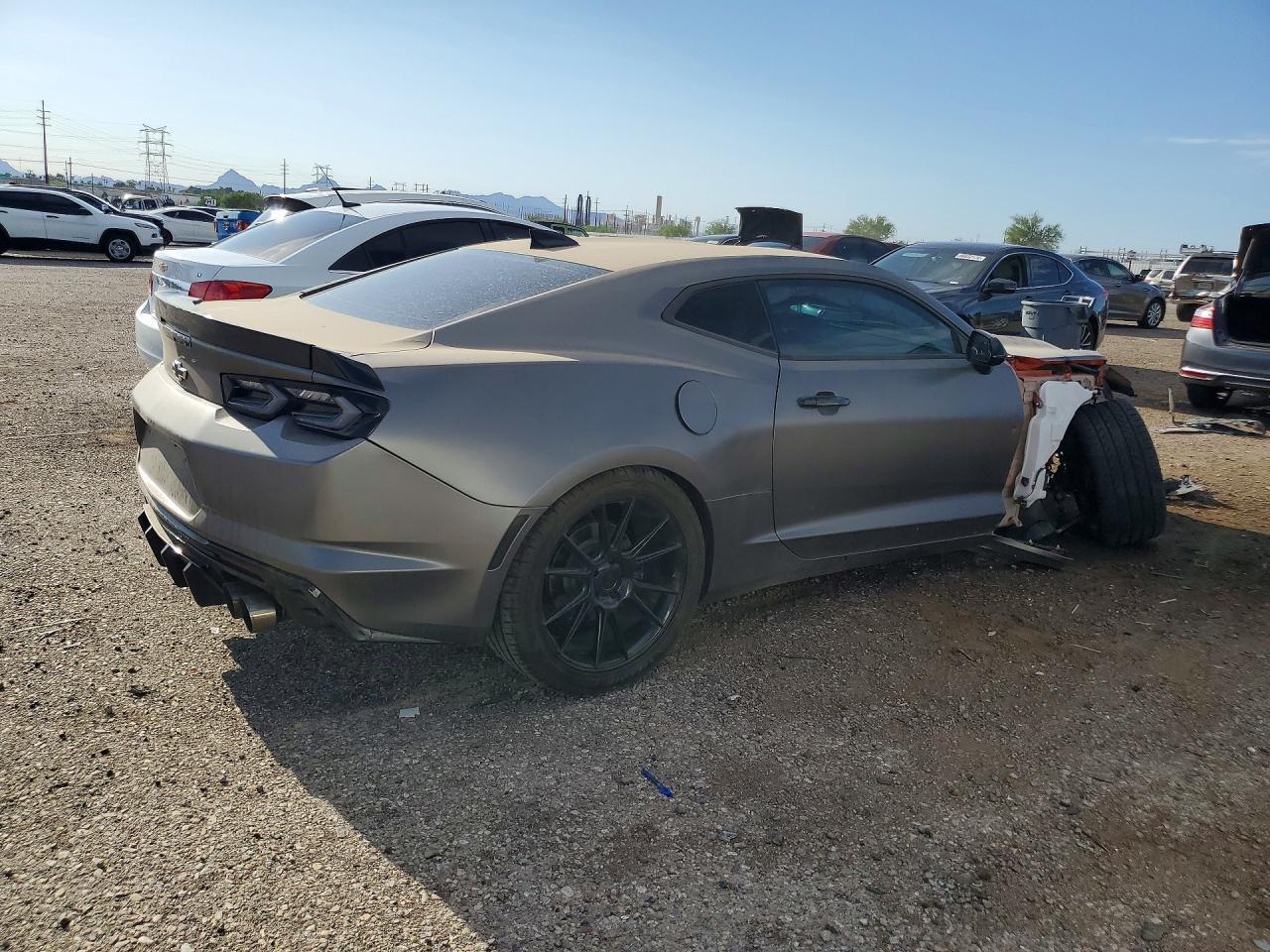 2019 Chevrolet Camaro Ls - zdjęcie 3