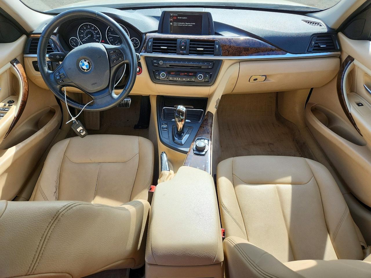 2014 BMW 320 I xDrive - zdjęcie 8