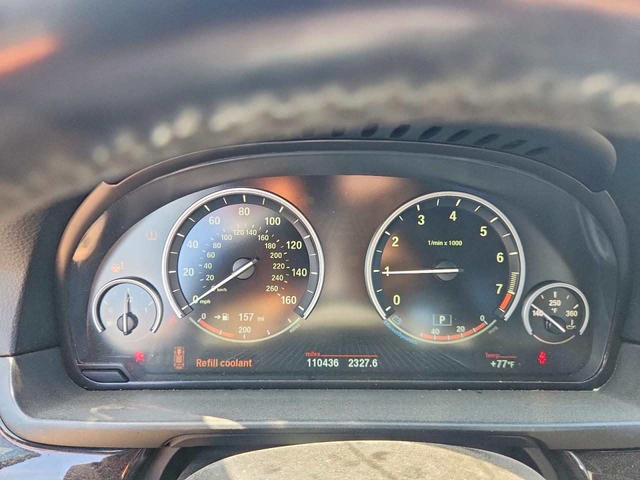 2014 BMW Seria 5 550i - zdjęcie 9