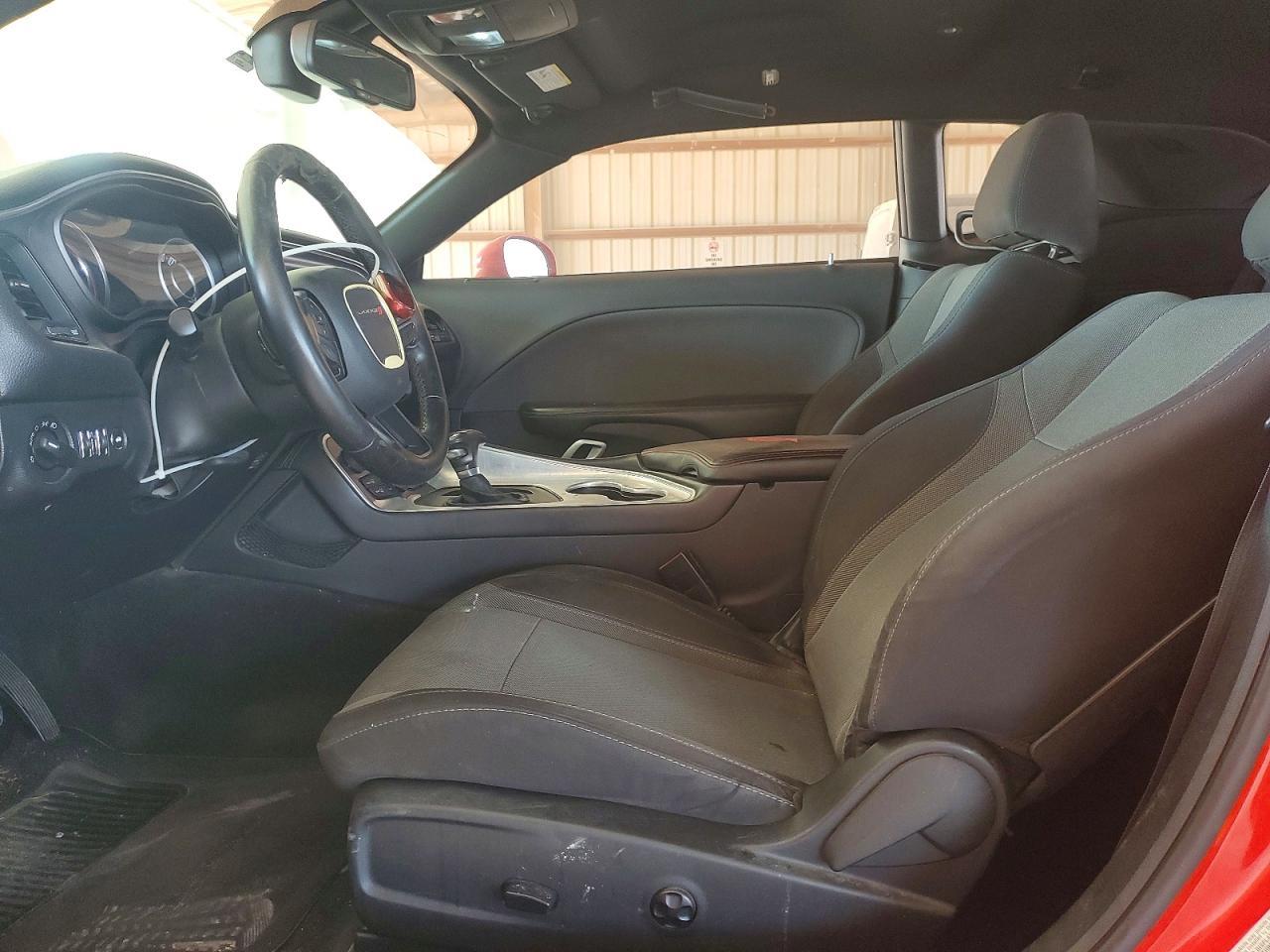 2015 Dodge Challenger Sxt - zdjęcie 7