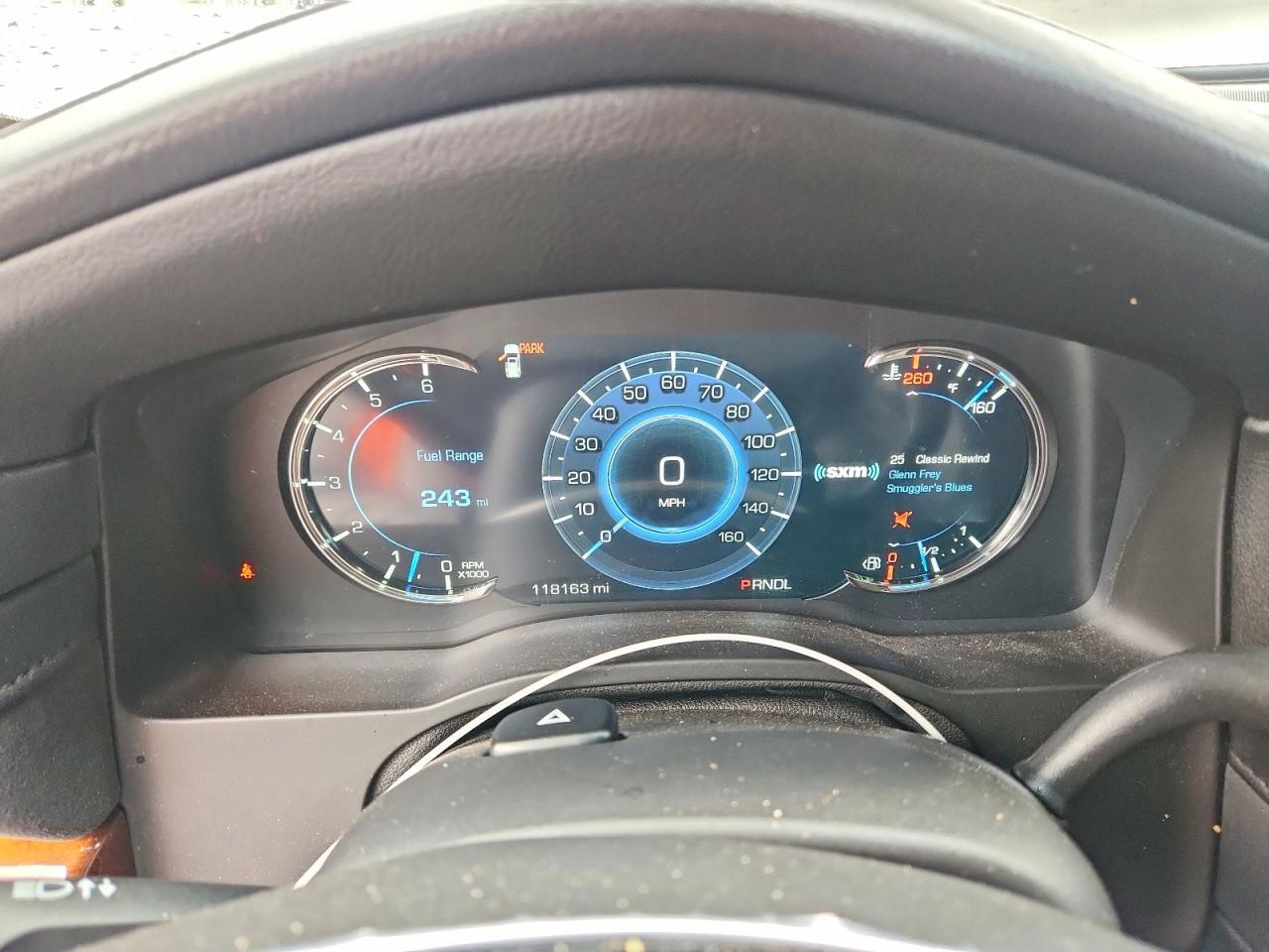 2017 Cadillac Escalade Premium Luxury - zdjęcie 9