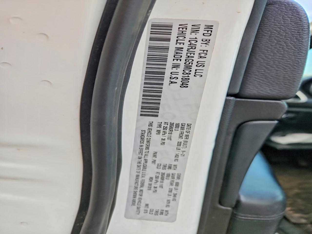 2021 Jeep Grand Cherokee Laredo - zdjęcie 14