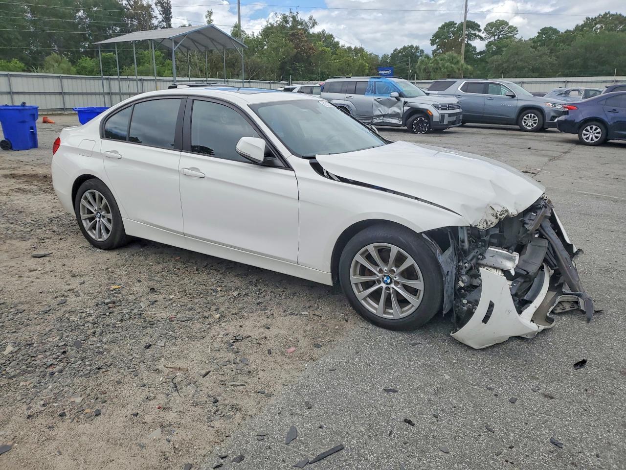2018 BMW 320 Xi - zdjęcie 4