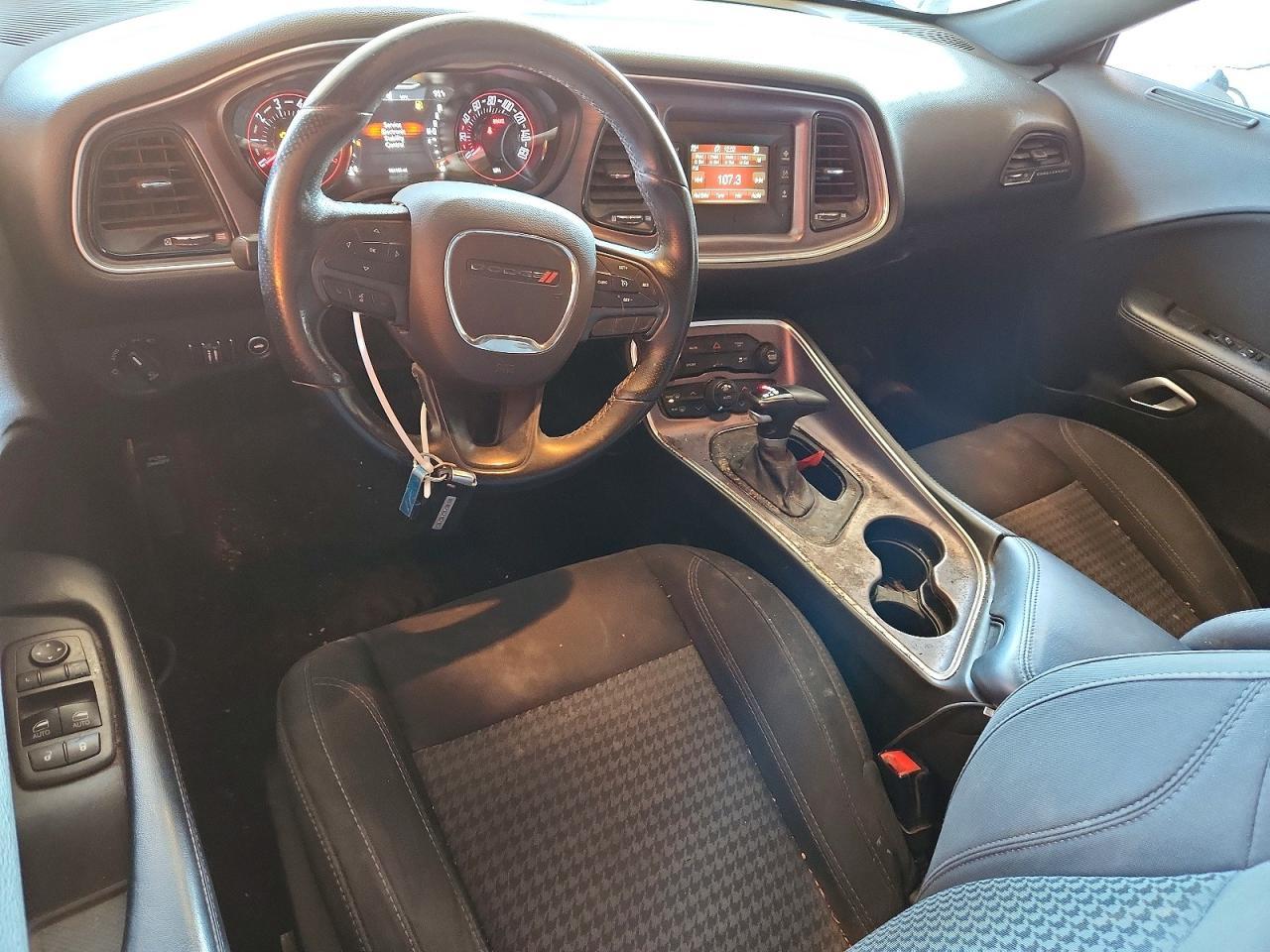 2017 Dodge Challenger R/T - zdjęcie 8