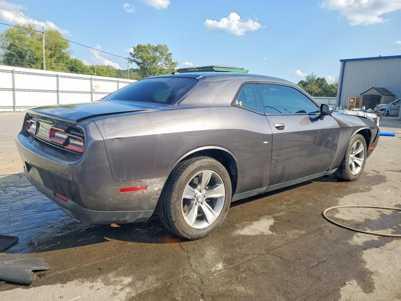 2015 Dodge Challenger Sxt - zdjęcie 3
