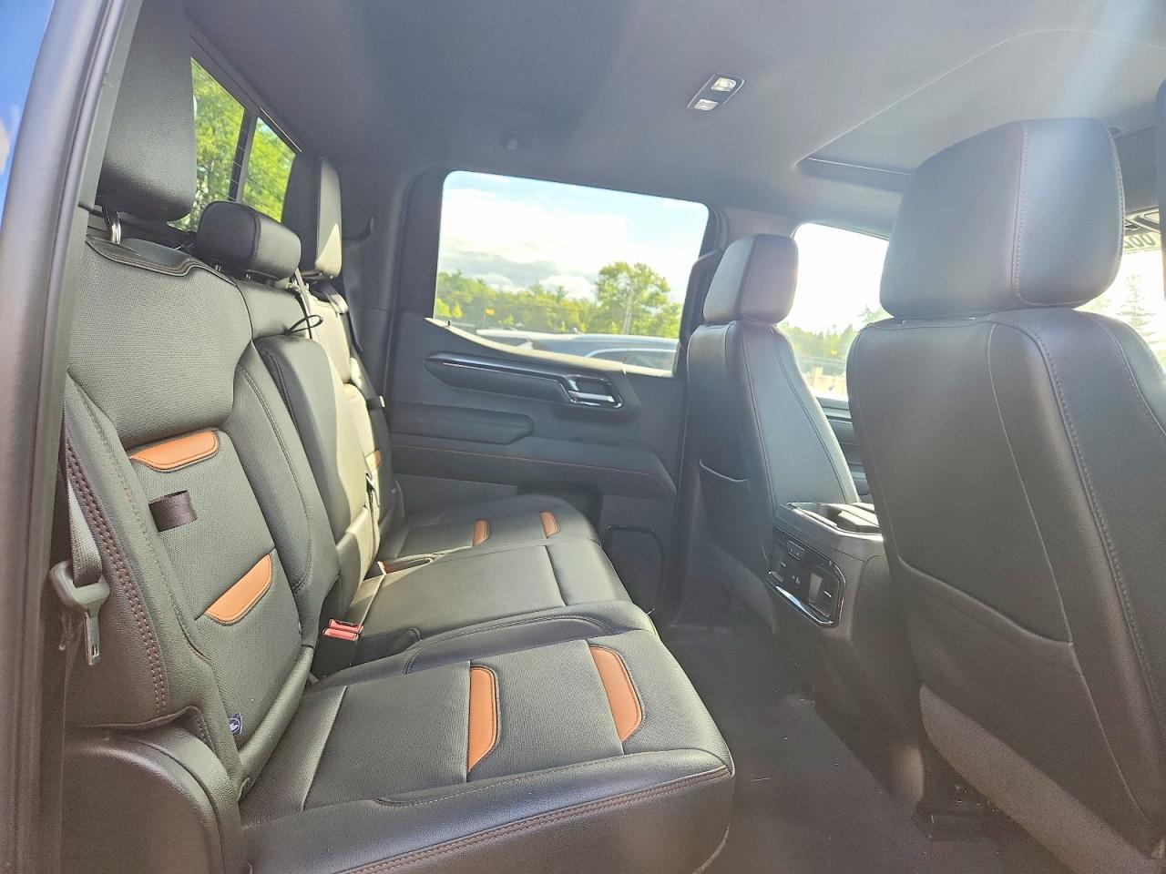 2022 GMC Sierra K1500 At4 - zdjęcie 10