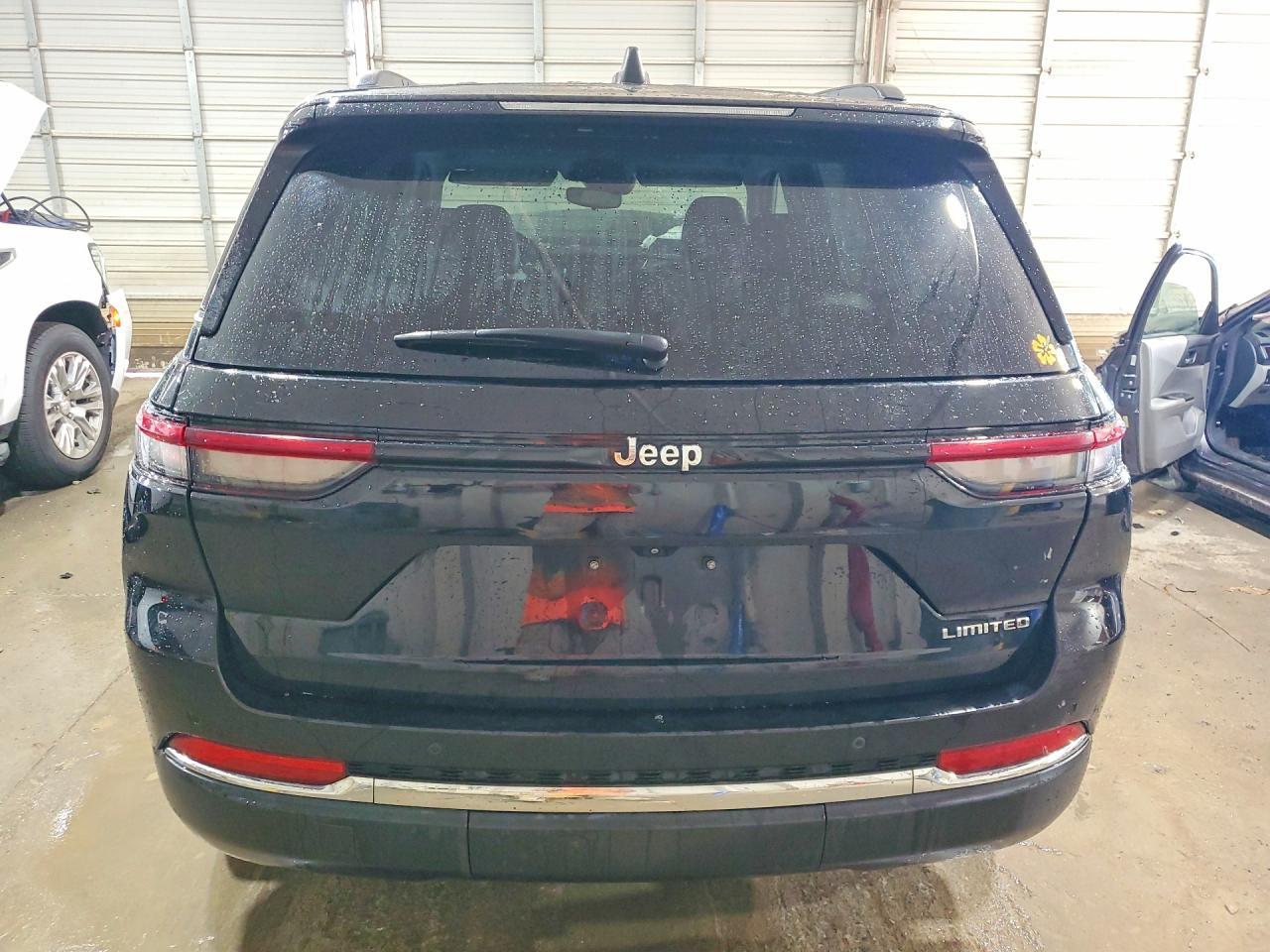 2022 Jeep Grand Cherokee Limited - zdjęcie 6