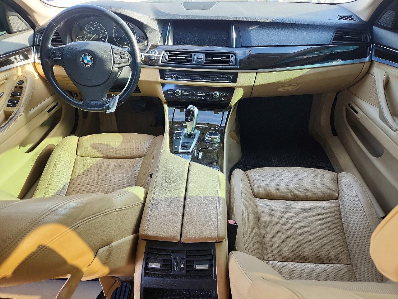 2014 BMW 528 I - zdjęcie 8