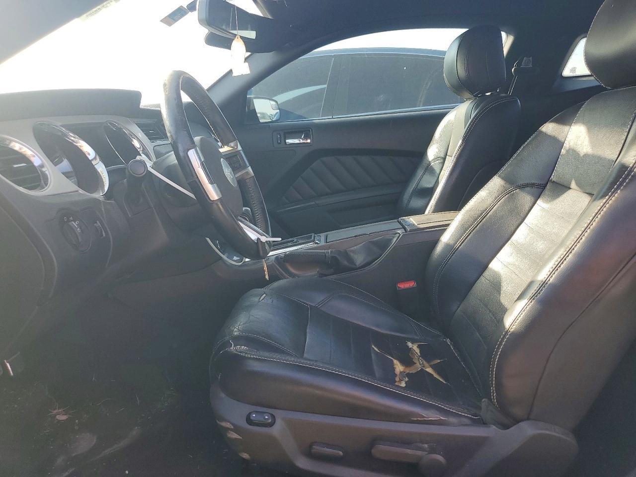 2014 Ford Mustang - zdjęcie 7