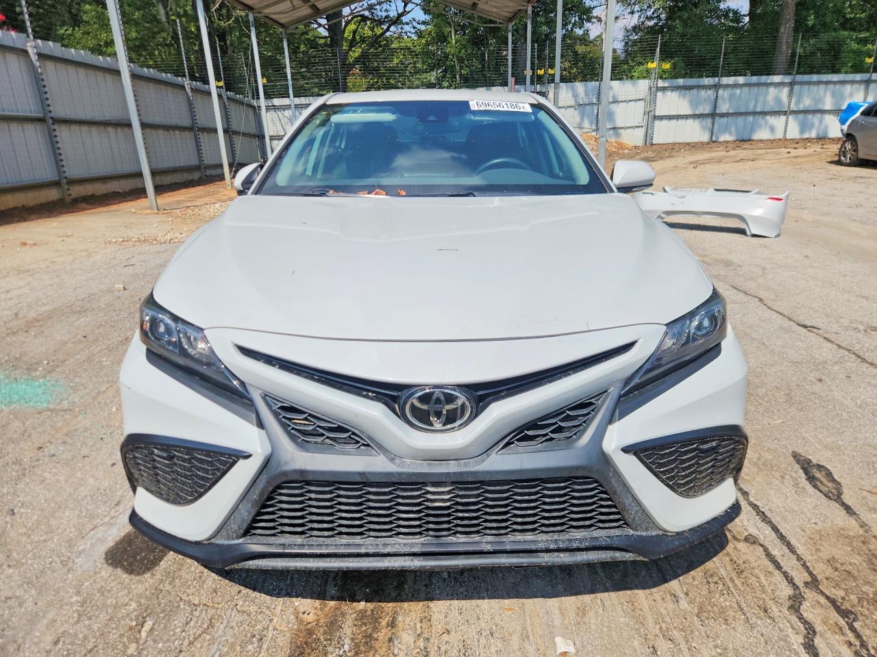2023 Toyota Camry Se - zdjęcie 5