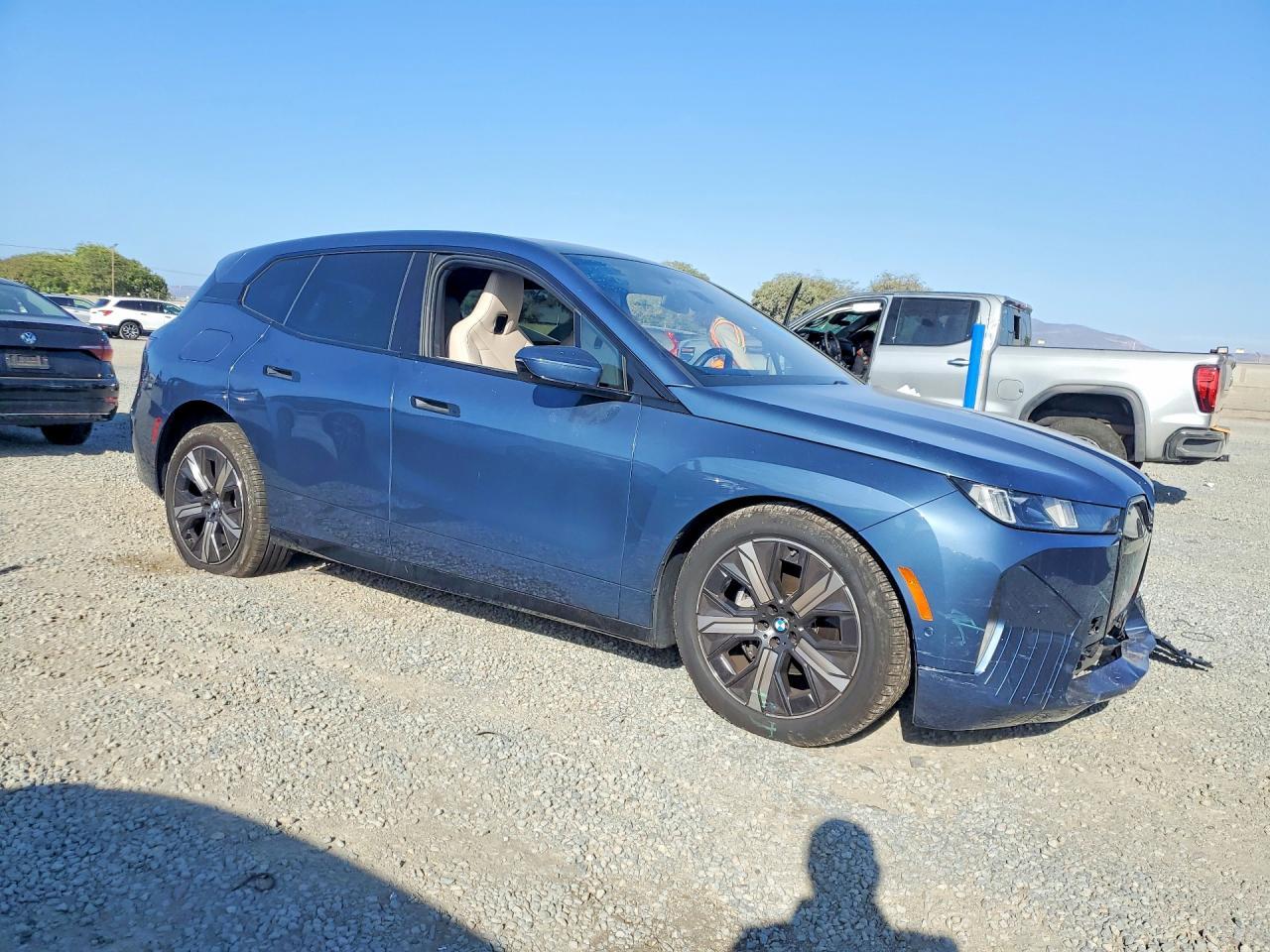 2026 BMW Ix xDrive45 - zdjęcie 4