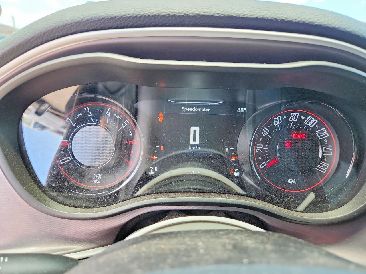 2020 Dodge Challenger R/T - zdjęcie 9