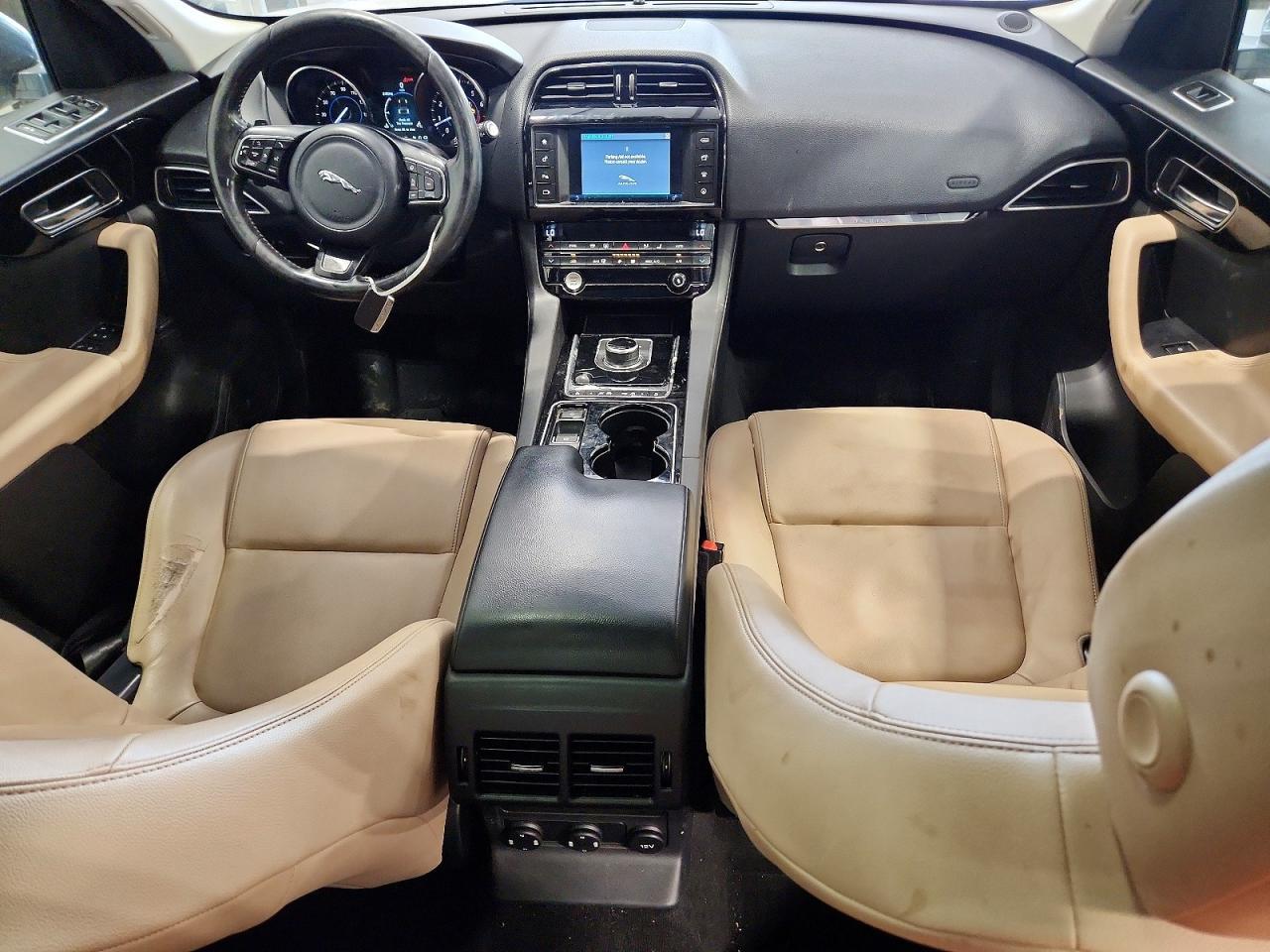 2017 Jaguar F-Pace Premium - zdjęcie 8