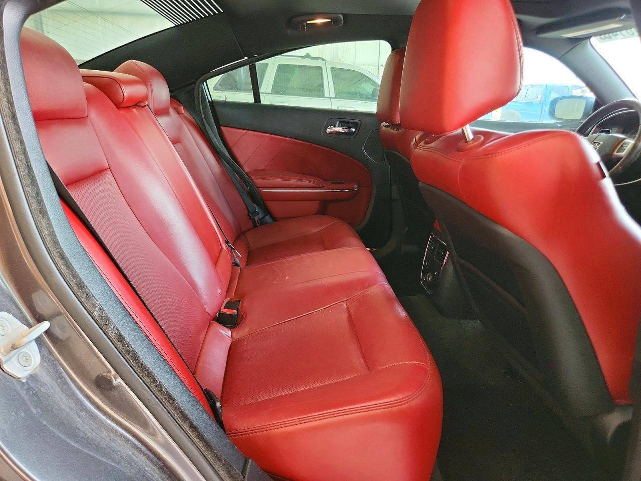 2013 Dodge Charger R/T - zdjęcie 10