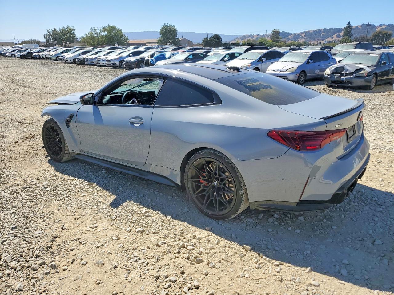 2026 BMW M4 Competition - zdjęcie 2
