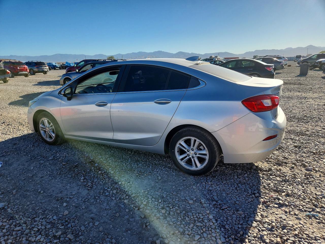 2016 Chevrolet Cruze Lt - zdjęcie 2