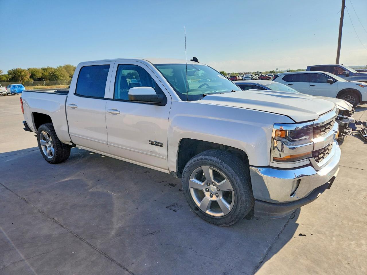 2017 Chevrolet Silverado C1500 Lt - zdjęcie 4