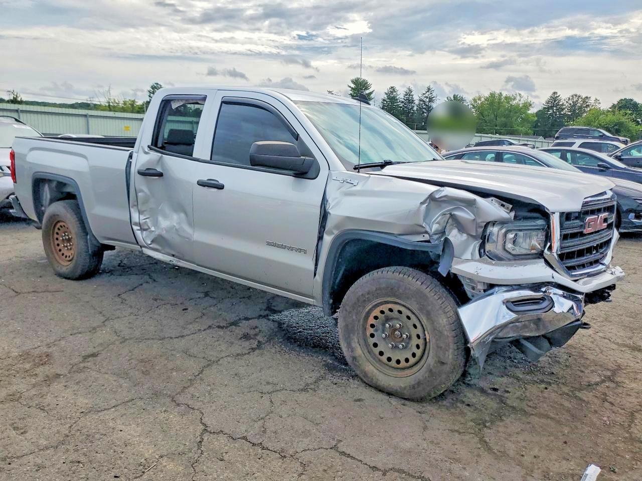 2016 GMC Sierra K1500 - zdjęcie 4