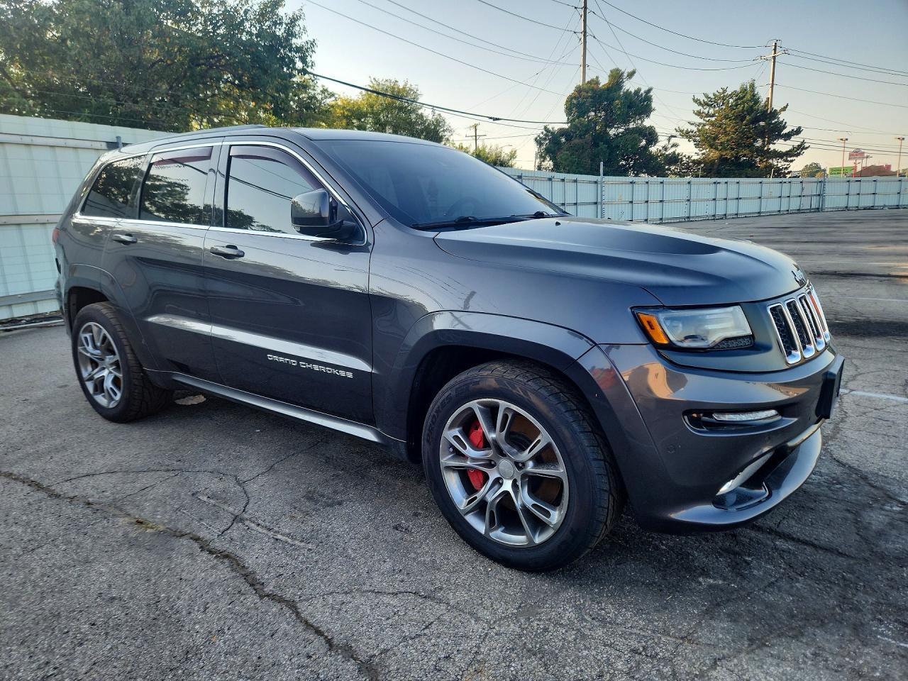2015 Jeep Grand Cherokee Srt-8 - zdjęcie 4