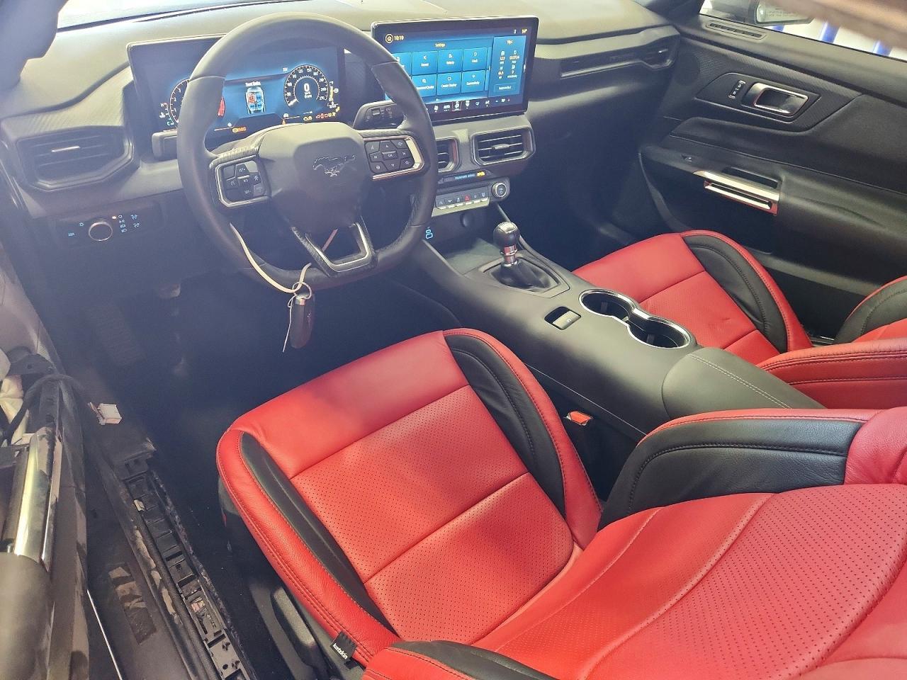 2025 Ford Mustang Gt - zdjęcie 8