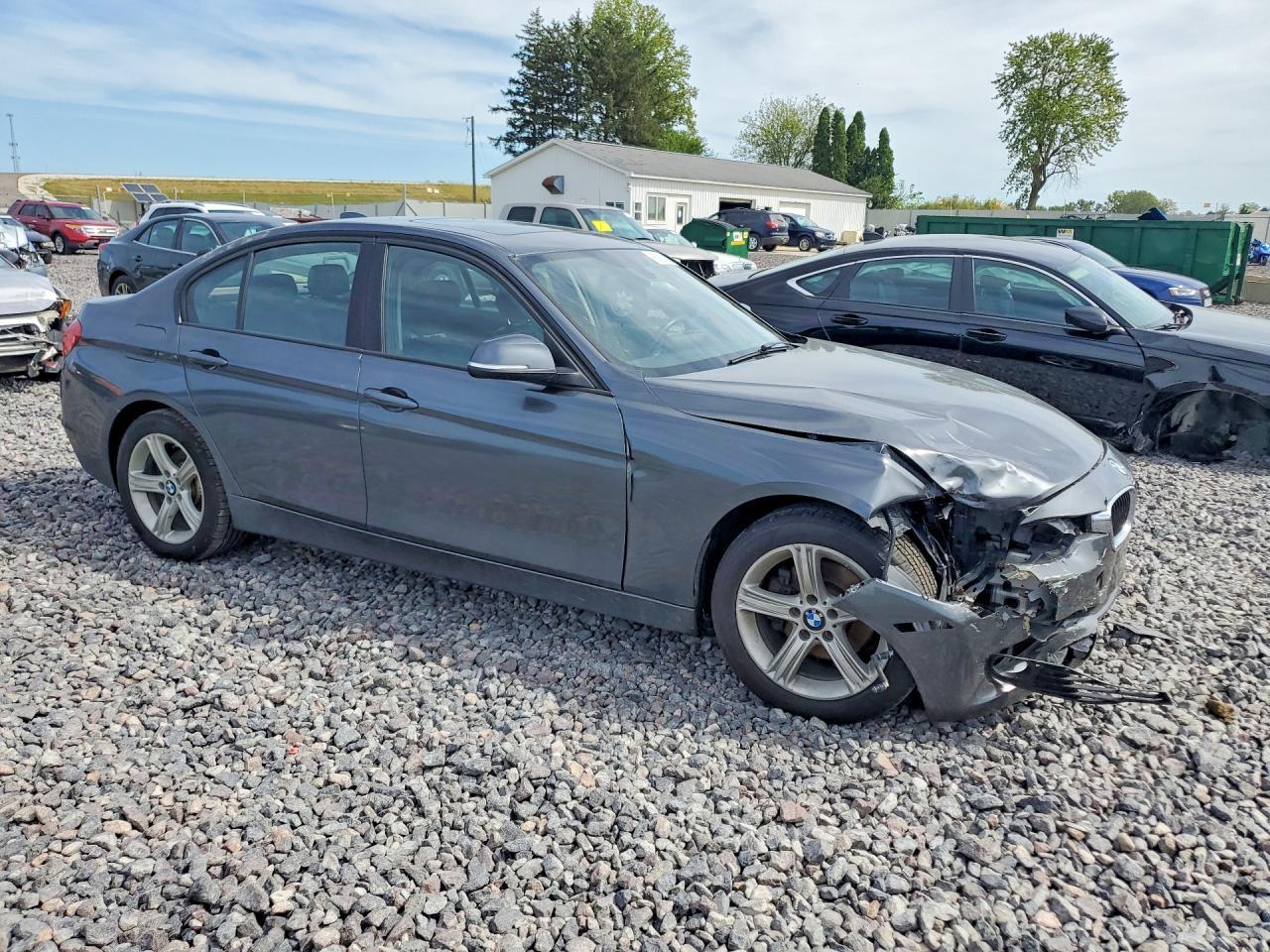 2013 BMW 328 Xi - zdjęcie 4