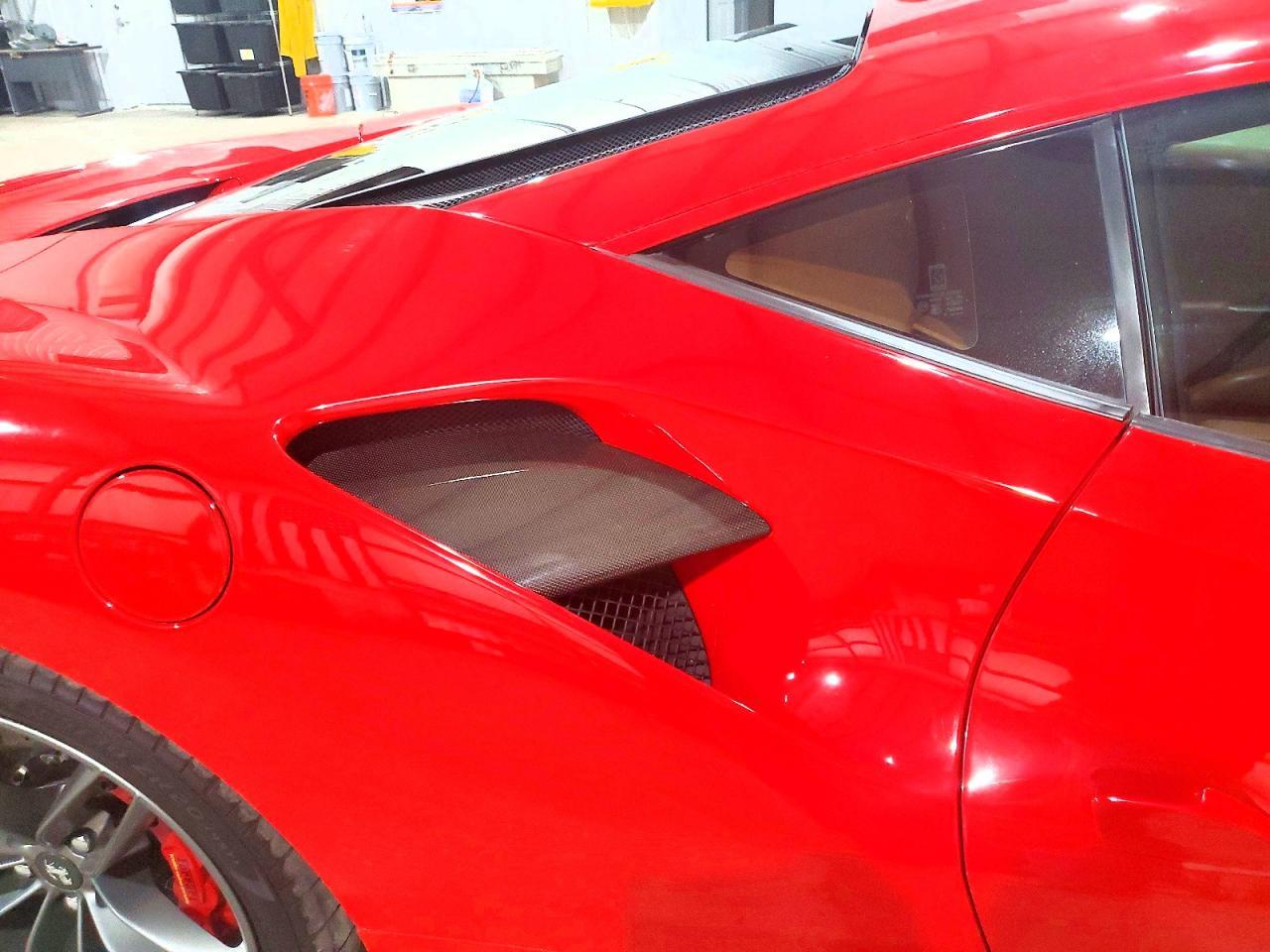 2016 Ferrari 488 Gtb - zdjęcie 10