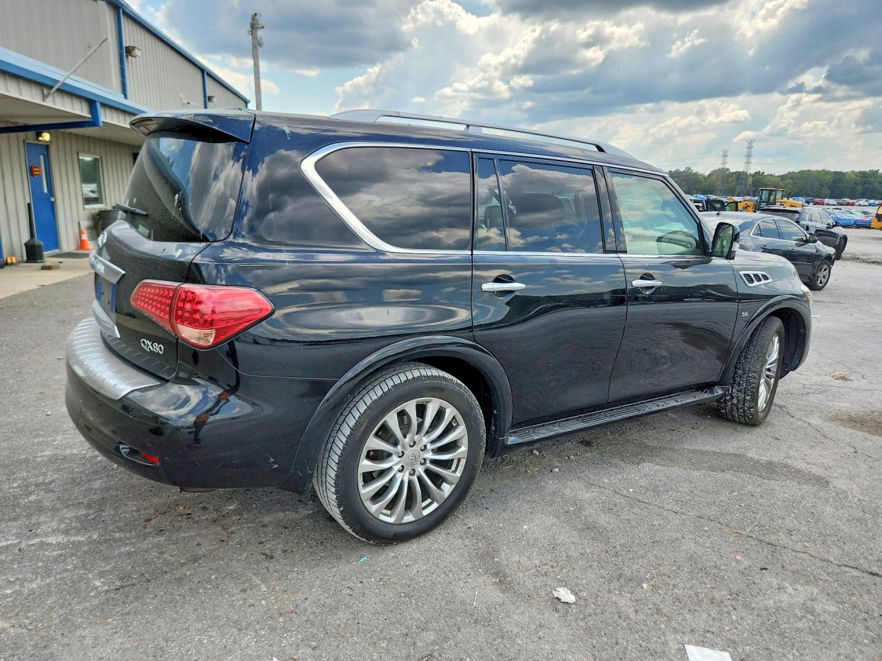 2015 Infiniti Qx80 Base - zdjęcie 3
