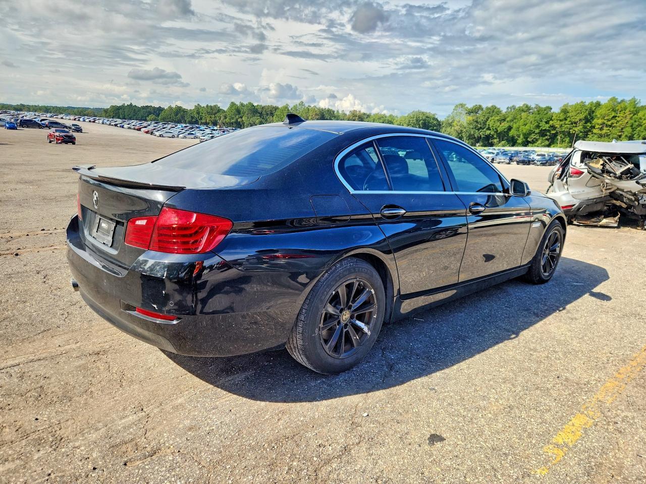 2016 BMW 528 I - zdjęcie 3