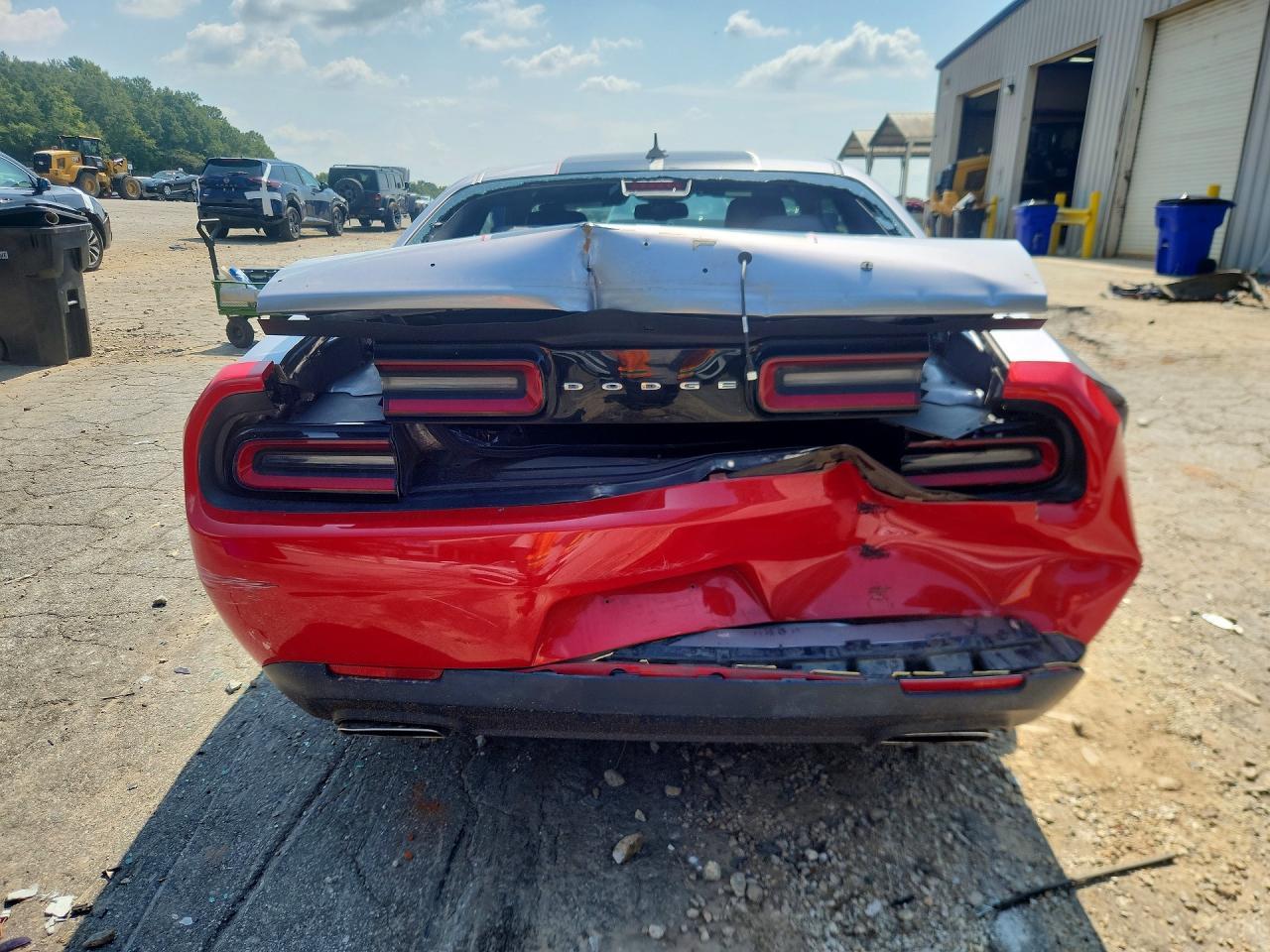 2015 Dodge Challenger Srt 392 - zdjęcie 6