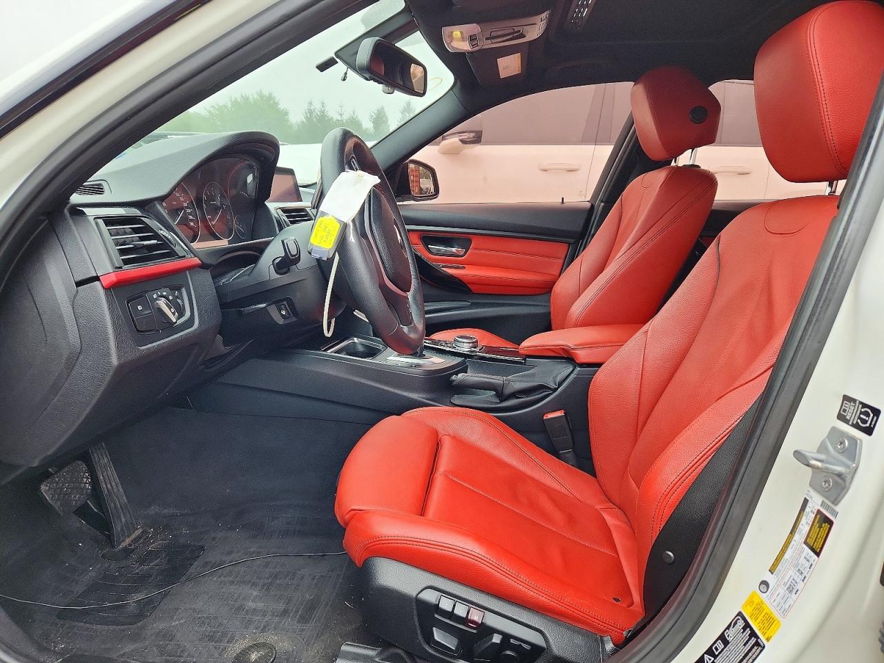 2014 BMW 328 Xi - zdjęcie 7