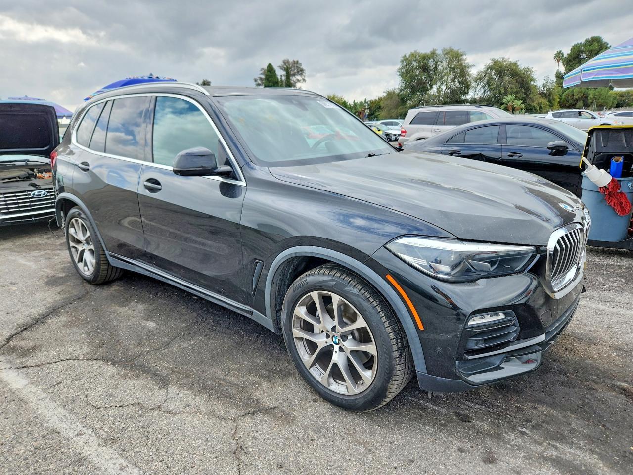 2019 BMW X5 xDrive40I - zdjęcie 4