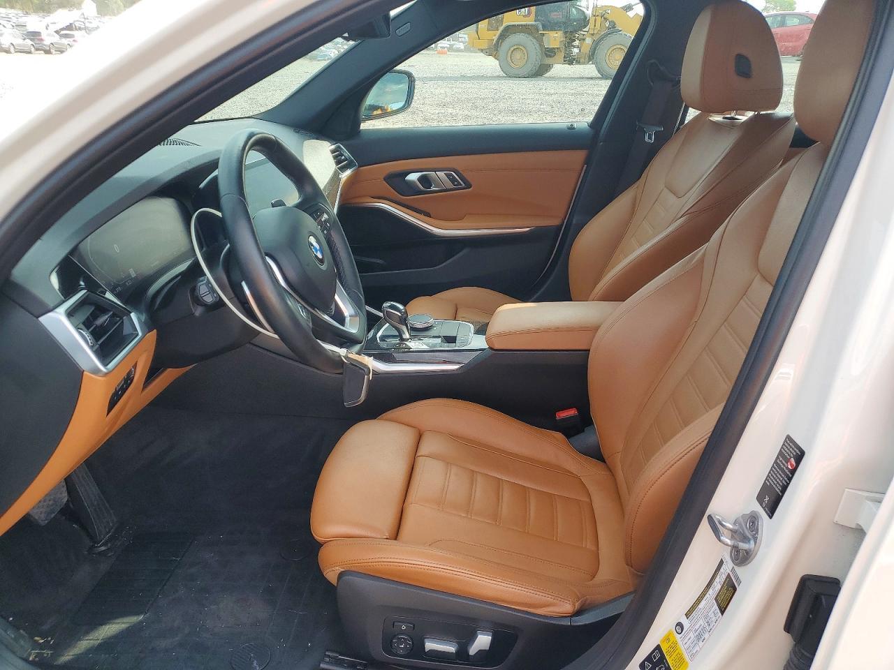 2021 BMW Seria 3 330i - zdjęcie 7