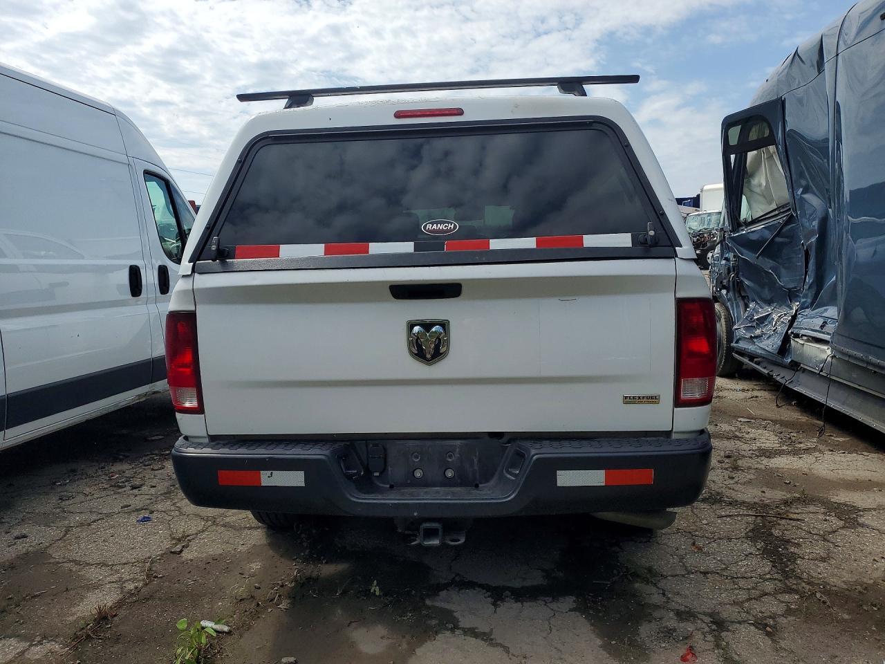 2019 Ram 1500 Classic Tradesman - zdjęcie 6