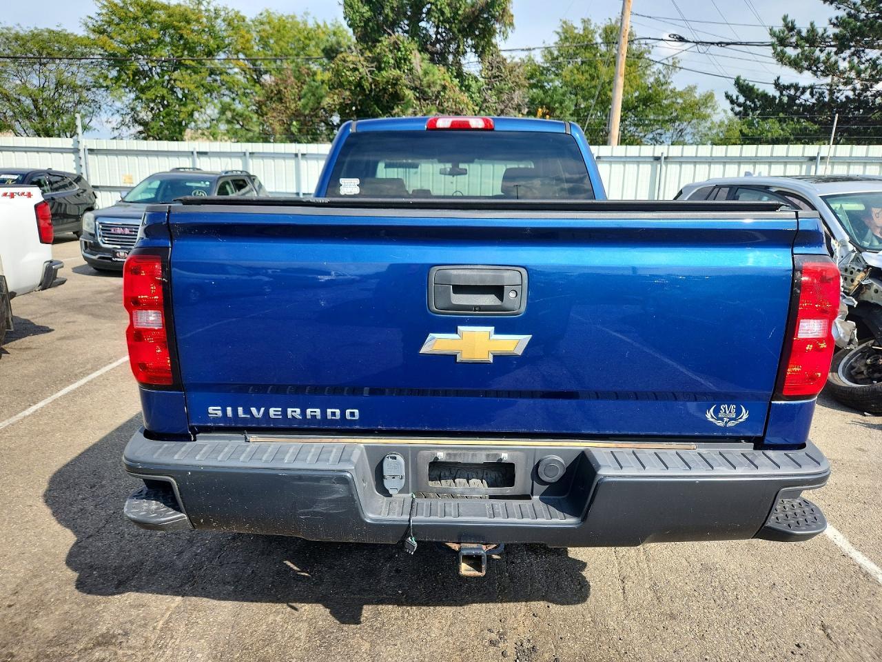 2017 Chevrolet Silverado C1500 - zdjęcie 6