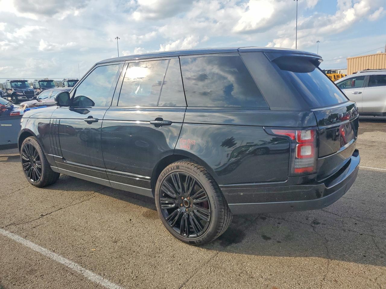 2014 Land Rover Range Rover Supercharged - zdjęcie 2