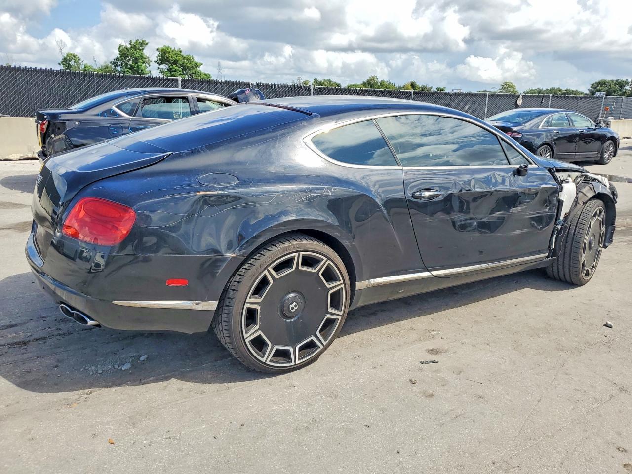 2013 Bentley Continental Gt V8 - zdjęcie 3