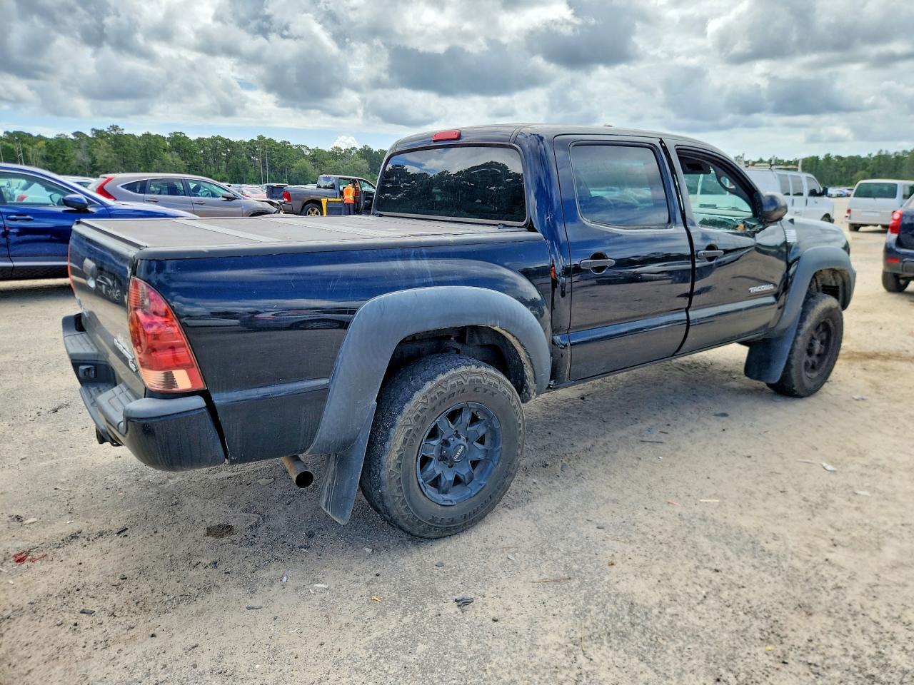 2014 Toyota Tacoma Double Cab Prerunner - zdjęcie 3