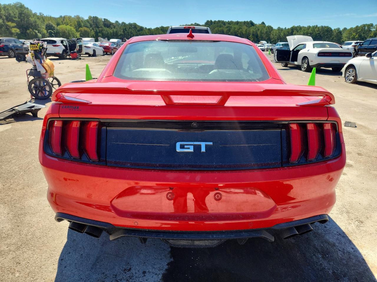 2020 Ford Mustang Gt - zdjęcie 6