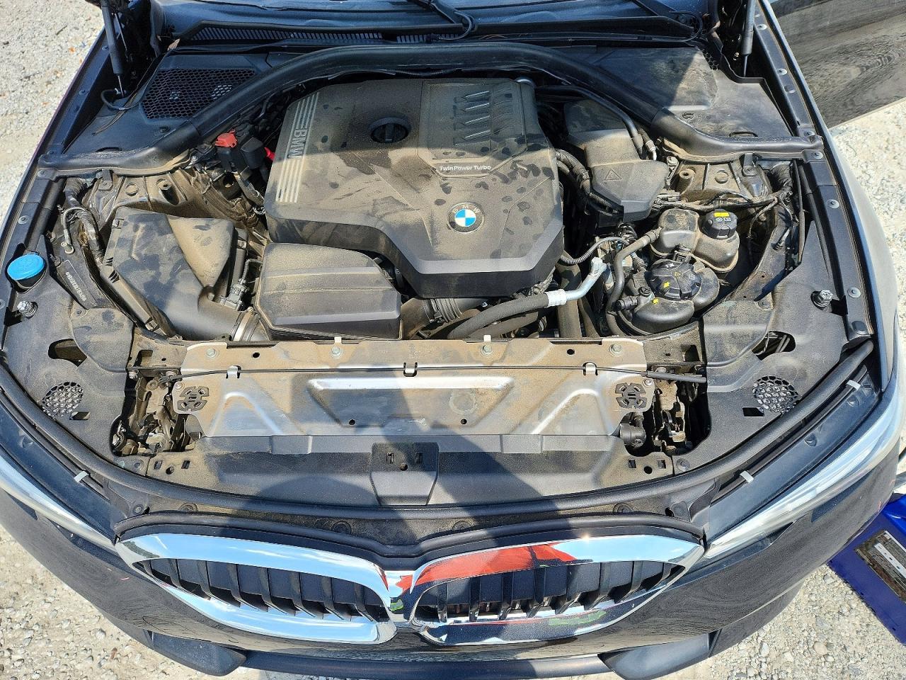 2020 BMW 330I - zdjęcie 11