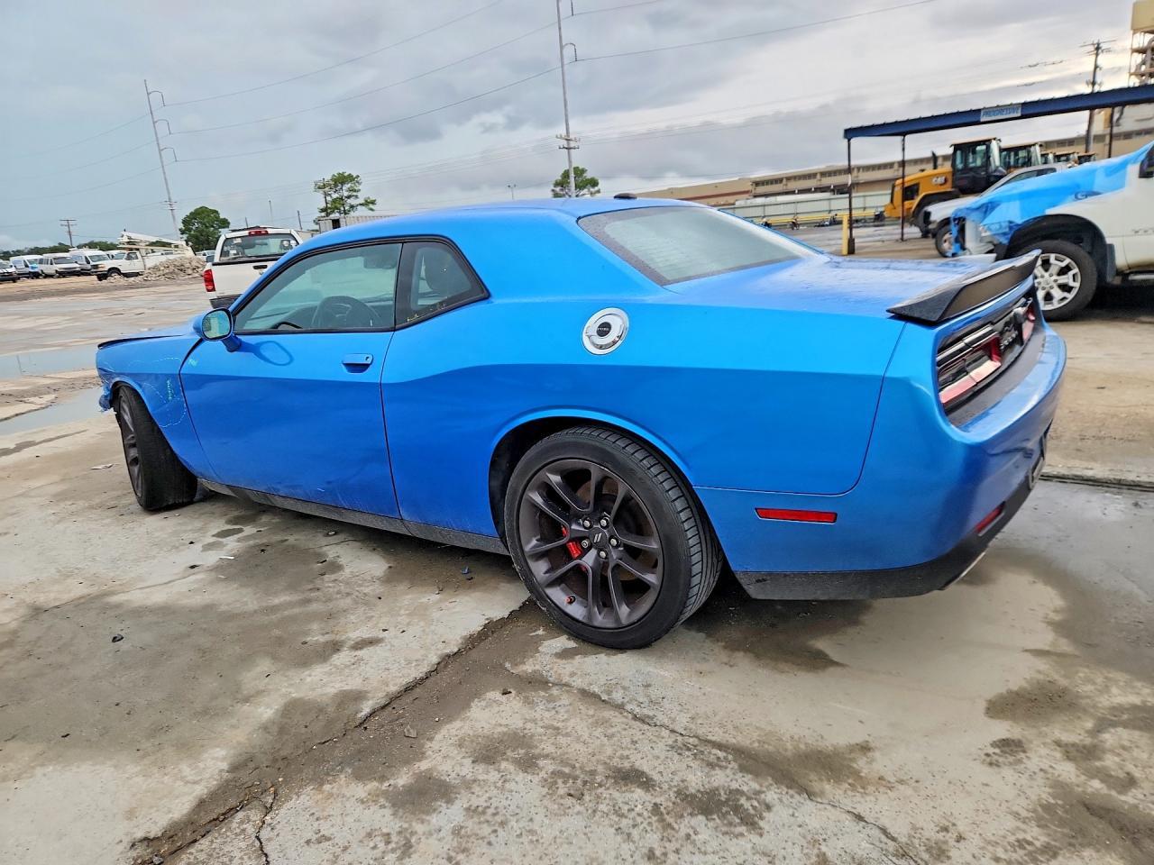 2023 Dodge Challenger Gt - zdjęcie 2